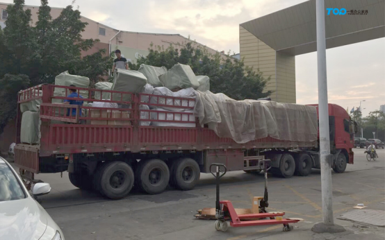 細(xì)心包裝辦公家具 細(xì)心包裝辦公家具