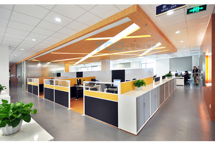 辦公屏風(fēng)辦公桌.jpg 辦公屏風(fēng)辦公桌.jpg