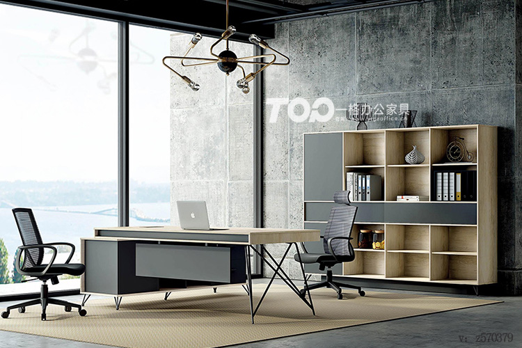 大班臺(tái).jpg 大班臺(tái).jpg