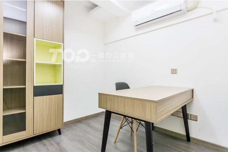 衣柜工作臺.jpg 衣柜工作臺.jpg