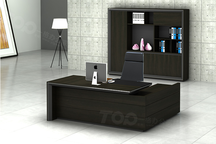 班臺側(cè)拍 班臺側(cè)拍